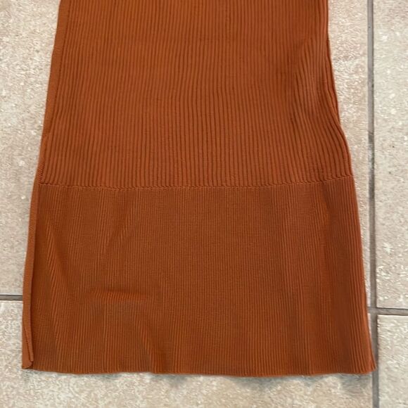 Aknvas Maddy Rib-Knit Women Dress - Small - Picture 6 of 13